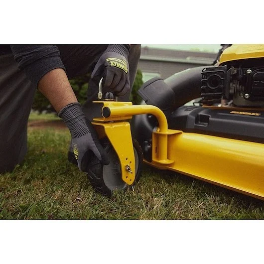 Alternative view of DEWALT 28 in. 224cc 3-in-1 Self-Propelled Gas Push Lawn Mowers.