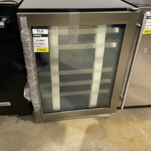 Alternative view of Samsung RW51TS338SR 51-Bottle Capacity Wine Cooler